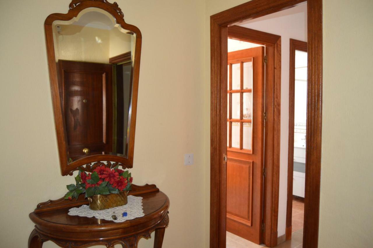 Apartamento Aben Humeya Granada Bagian luar foto